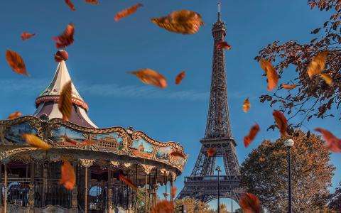 October in Paris: The First Pleasures of Autumn