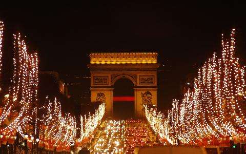 The magic of a Parisian Christmas