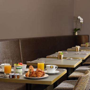 Desayuno-hotel-Auteuil-toureiffel -paris